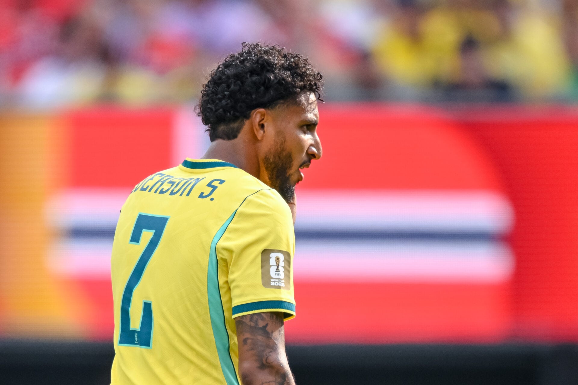 Romário intrigado com a atuação de Ederson na Copa do Mundo pelo Brasil, ele diz o que os torcedores do Man Utd estavam pensando