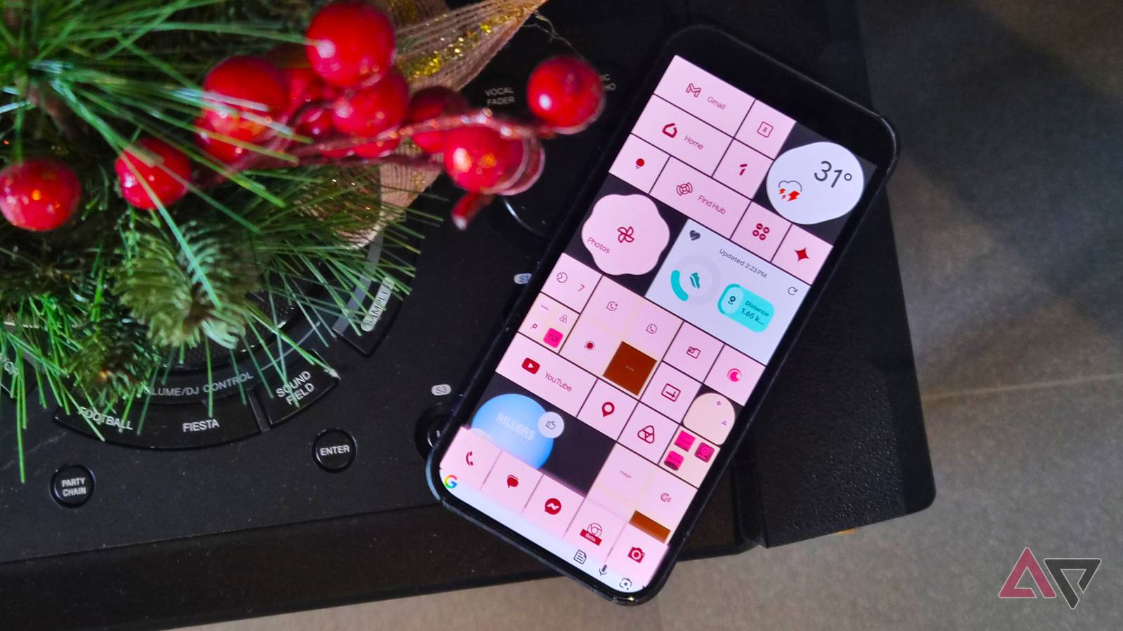 Google Pixel Fold com o iniciador Square Home