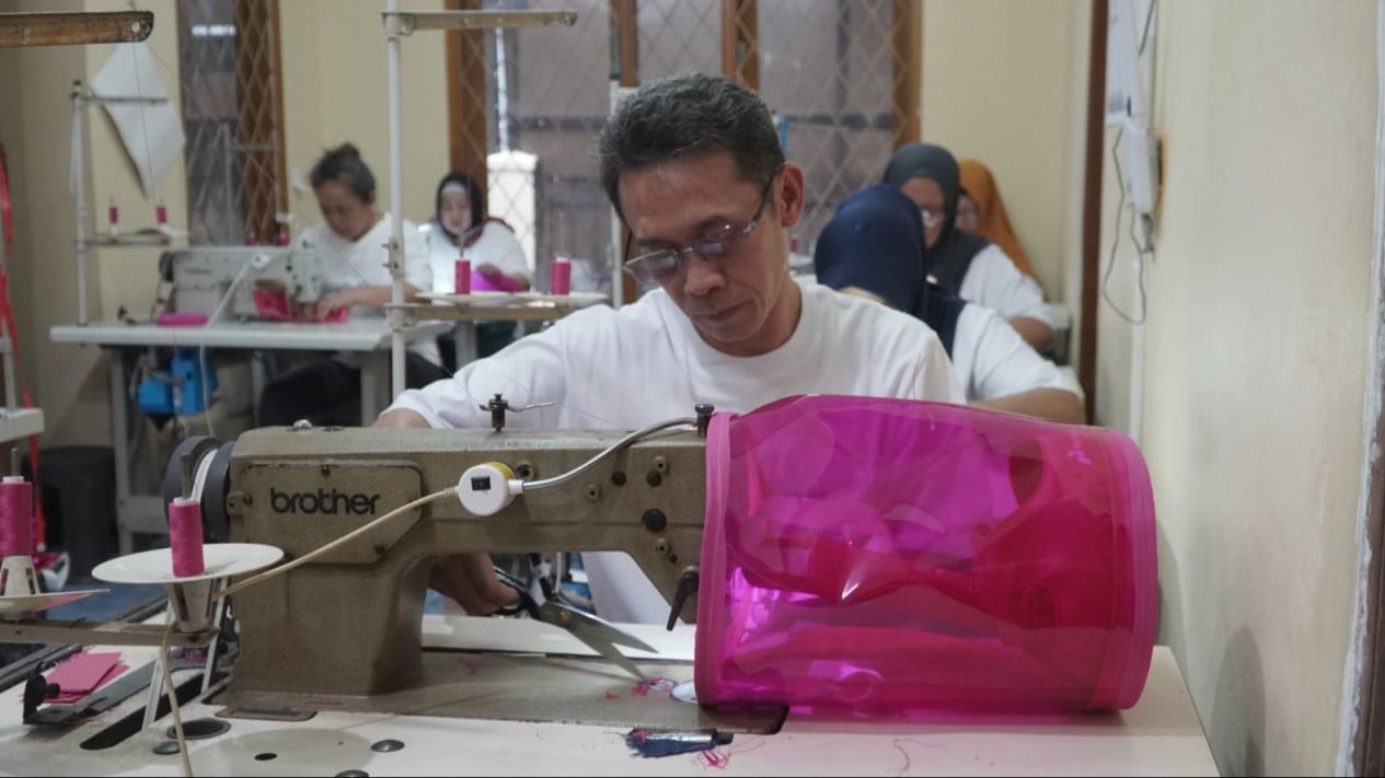 Tas Bright Gas Viral na Feira de Jacarta 2026, UMKM Raup Cuan