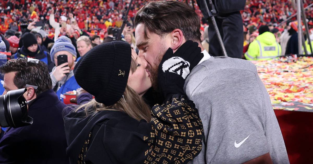 Adam Sandler oficializou o casamento de Taylor Swift e Travis Kelce no Madison Square Garden