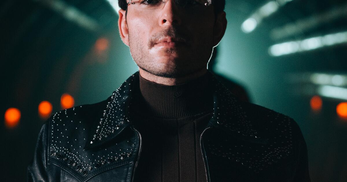 Tito Double P ganha destaque com seu último álbum, ‘Acomodo’