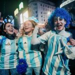 Torcedores argentinos compram voos para a final da Copa do Mundo contra a Espanha