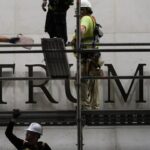 Tribunal dos EUA decide que o nome de Trump deve permanecer fora do Kennedy Center durante recurso