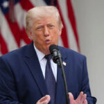 Trump diz que o Walmart cortou preços a seu pedido, mas a declaração do Walmart omite o papel do governo