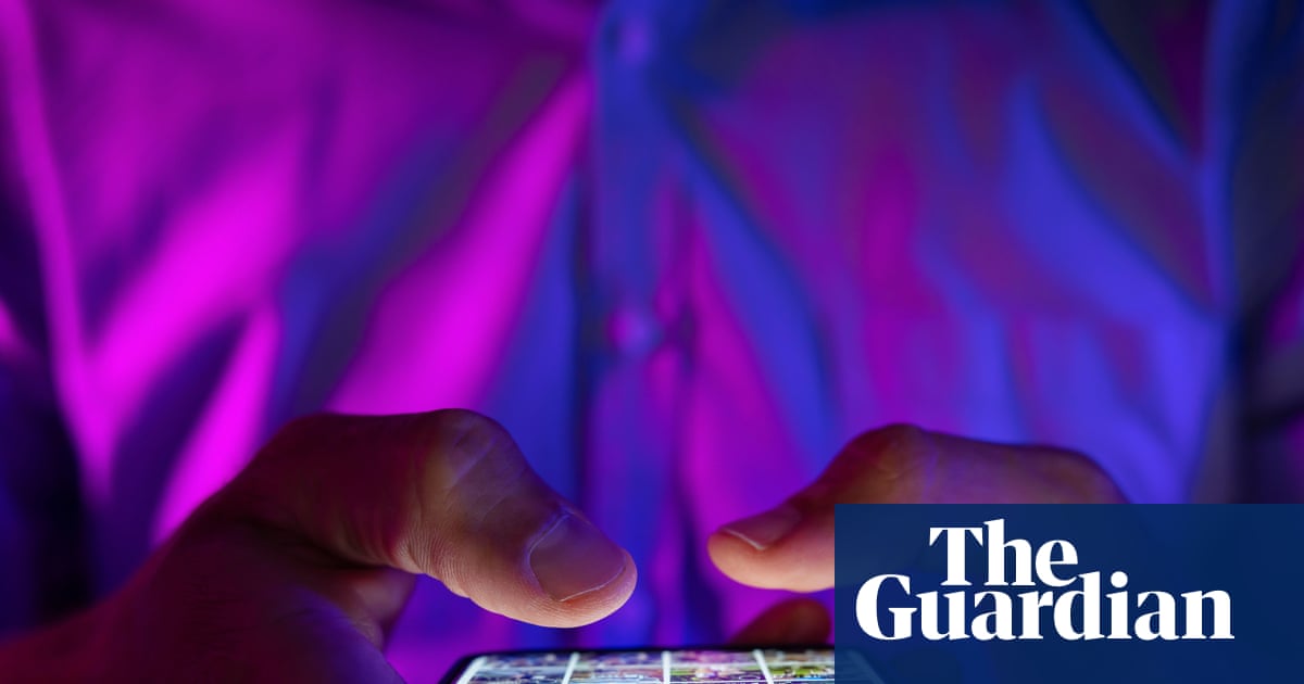 UE acusa Meta de não combater os riscos para a saúde mental de 'design viciante'