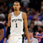 Wembanyama assina extensão de contrato de vários anos com o Spurs