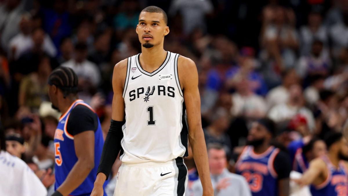 Wembanyama assina extensão de contrato de vários anos com o Spurs