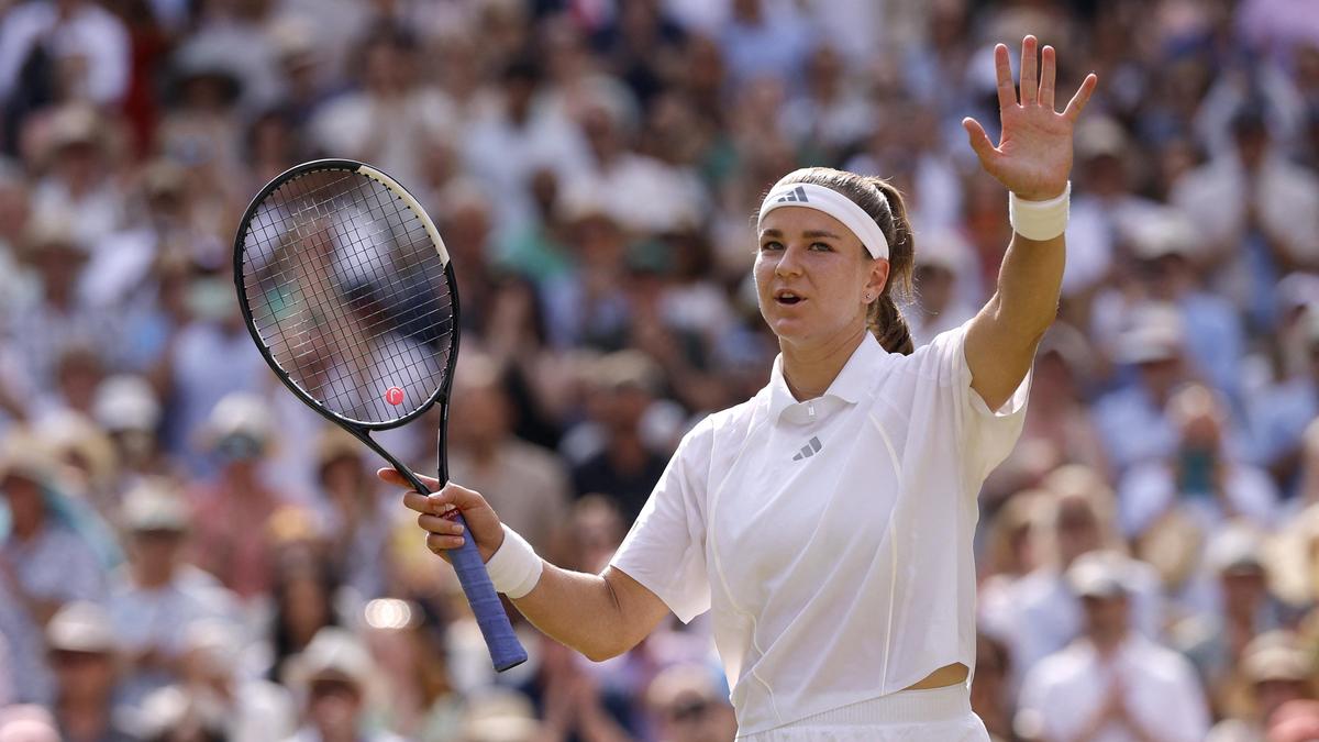 Wimbledon 2026: Muchova vence Gauff em um thriller de três sets, enfrentando Noskova na final