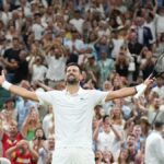 Wimbledon 2026: 'Raquete e coração' enquanto Djokovic doma Auger-Aliassime para entrar nas semifinais