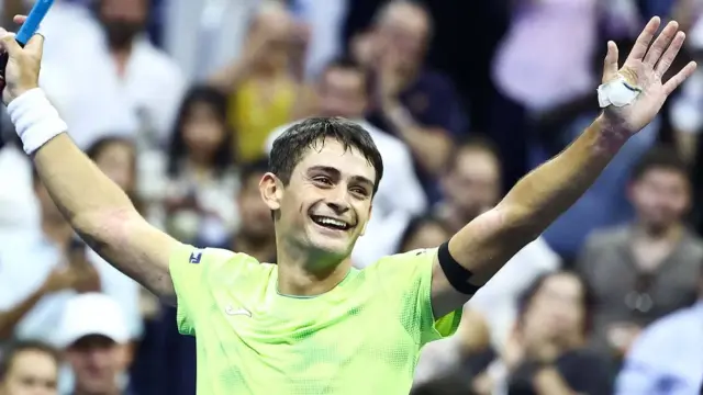 Djokovic stunned by Navone Djokovic stunned by Navone