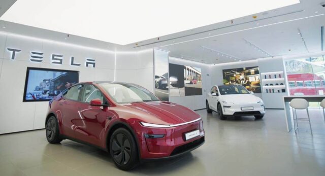 Tesla Experience Centre Now In Noida Tesla Experience Centre Now In Noida